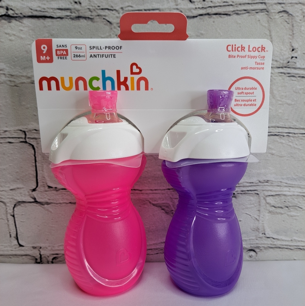 'MUNCHKIN' CLICK~LOCK BITE~PROOF SPILL PROOF LEAK PROOF 2-PACK SIPPY CUPS